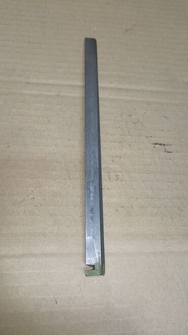 продаю в связи с переездом: Запчасти для токарного — 4