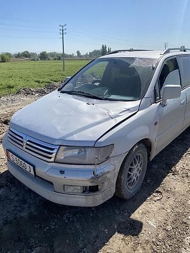 бизнес машина: Mitsubishi Chariot: 2000 г., 2.4 л, Автомат, Бензин, Минивэн — 6