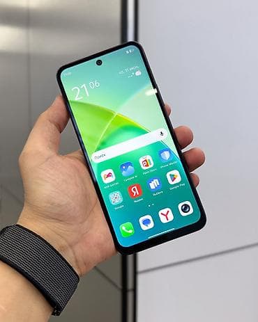x elite: Infinix Smart 8 Plus, Б/у, 128 ГБ, цвет - Черный, В рассрочку, 2 SIM — 2