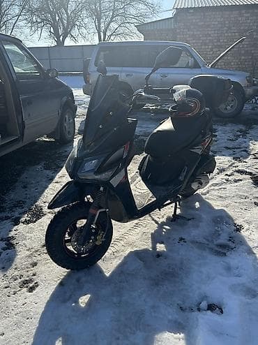 ямаха мопед: Тип скутера Yamaha, 150 куб. см, Бензин — 2