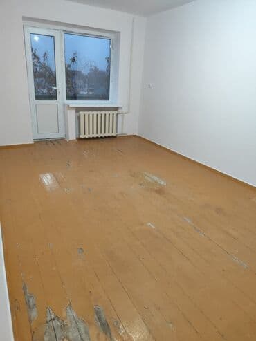 продаю 2 комн квартиру: 2 комнаты, 45 м², Индивидуалка, 3 этаж, Косметический ремонт — 4