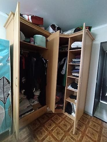 Дом и сад: Угловой шкаф-купе (распашные двери), цвет — светлый бук/дуб — 1