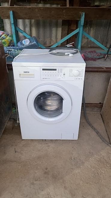 Стиральная машина фронтальная Indesit - Загрузка: фронтальная, люк с — 1