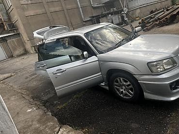 Subaru Forester: 2004 г., 2 л, Автомат, Бензин, Кроссовер — 3