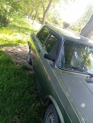 70 сом: ВАЗ (ЛАДА) 2107: 2011 г., 1.6 л, Кол менен иштөөчү, Бензин, Седан — 4