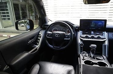 range over: Toyota Land Cruiser: 2021 г., 3.5 л, Бензин, Внедорожник — 9