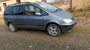 Транспорт: Ford Galaxy: 2001 г., Автомат, Бензин, Вэн/Минивэн — 3