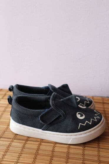 тапочки домашние детские купить: Детские слипоны CoolClub by Smyk Размер 24 Состояние идеальное Есть — 2