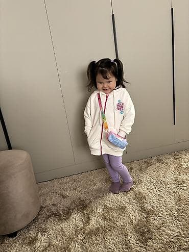 кийим: Толстовка шикарного качества, сидит очень красиво, ткань мягкая — 6