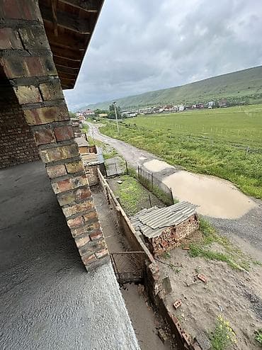 Дома: Село Беш Кунгей 1 я линия 300 метров от Супары Продается 2 дома одна — 2