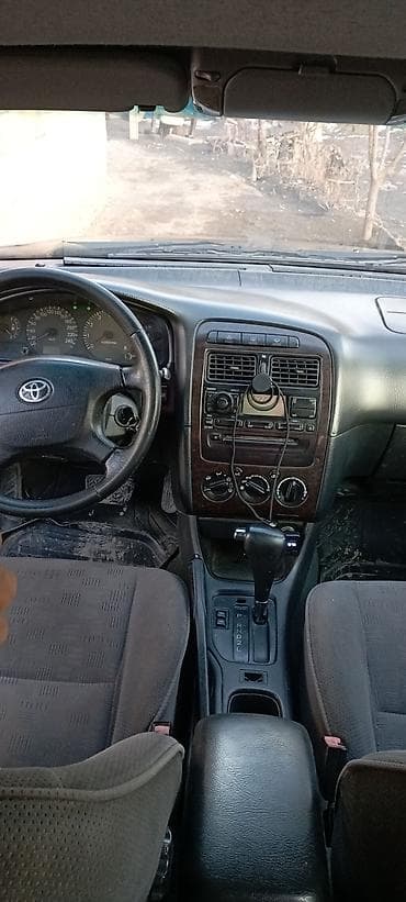 cruz: Toyota Avensis: 2002 г., 2 л, Автомат, Бензин, Универсал — 9