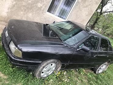 Audi 80: 1989 г., 2 л, Бензин, Седан