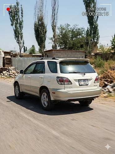 Lexus RX: 2001 г., 2.2 л, Автомат, Бензин, Кроссовер