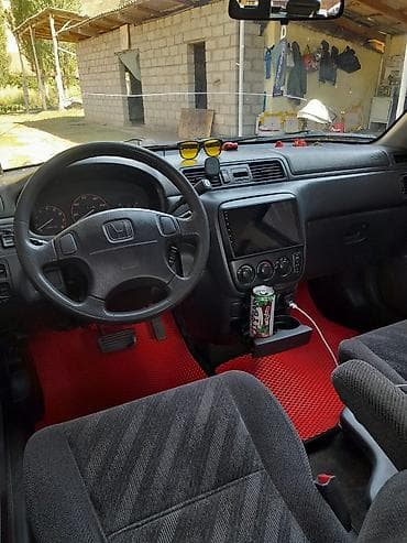 belarus mtz 82 1: Honda CR-V: 1998 г., 2 л, Автомат, Бензин, Кроссовер — 6