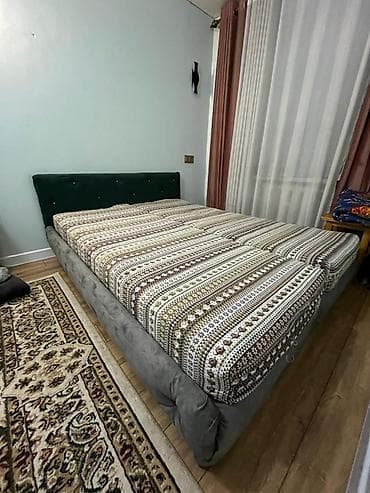 спальний: Двуспальная кровать, С мягким изголовьем, длина - 200 см — 2