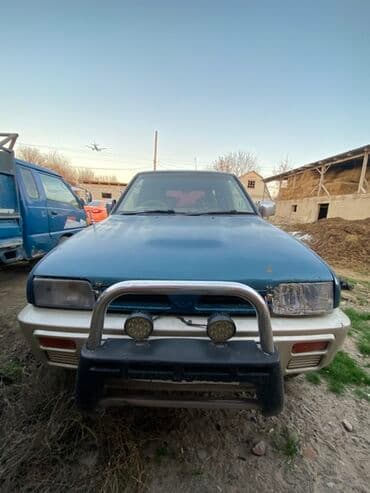 нисан саани: Внедорожник 5‑дверный, цвет сине‑бежевый (двухцветный кузов) — 3