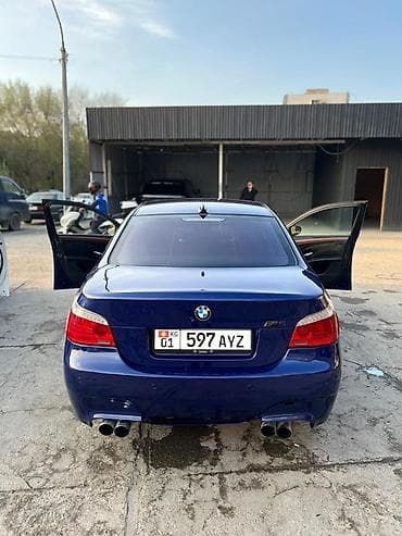 бмв м5: BMW : 2007 г., 5 л, Седан — 10
