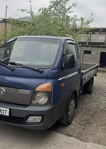 byd e7: Легкий грузовик, Hyundai, Стандарт, Б/у — 4