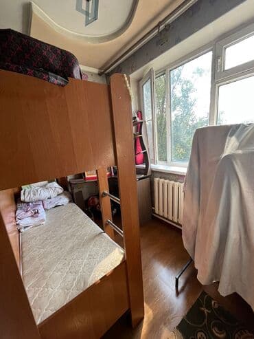 продаю квартиру ак кеме: 2 комнаты, 52 м², 3 этаж — 4