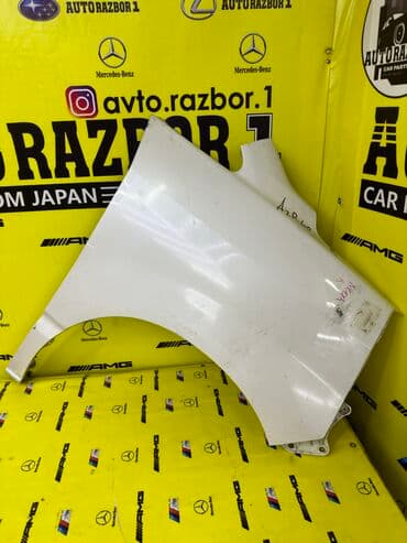 коробка тико: Переднее правое Toyota, Б/у, Оригинал — 1