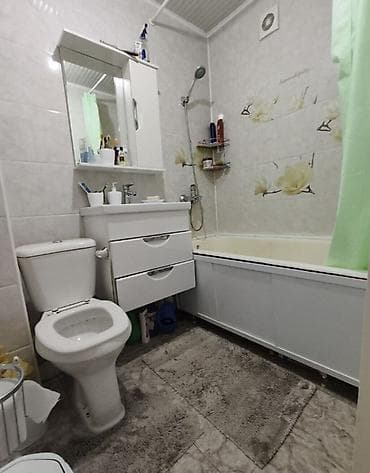 4: 3 комнаты, 58 м², 6 мкр 104 серия, 4 этаж, Косметический ремонт — 5