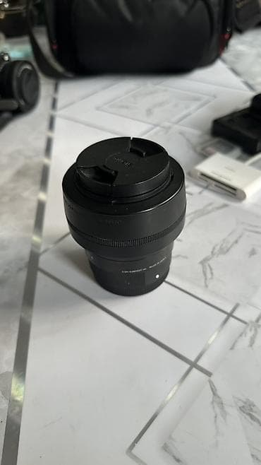 петличные микрофоны: 🔥 СРОЧНО ПРОДАМ комплект для съемки: - Камера Sony ZV-e10 mark 2 - — 4
