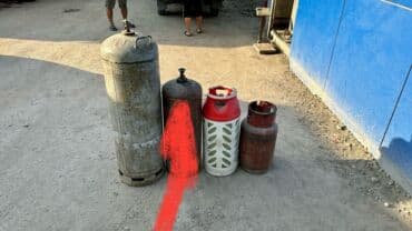 бу куханый уголок: Газ доставка для кафе и дом
10кг 20кг 50кг
Композит баллон — 2