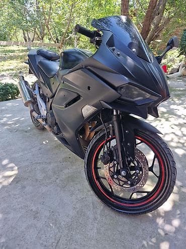 Спортбайк Kawasaki, 400 куб. см, Бензин, Взрослый, Б/у