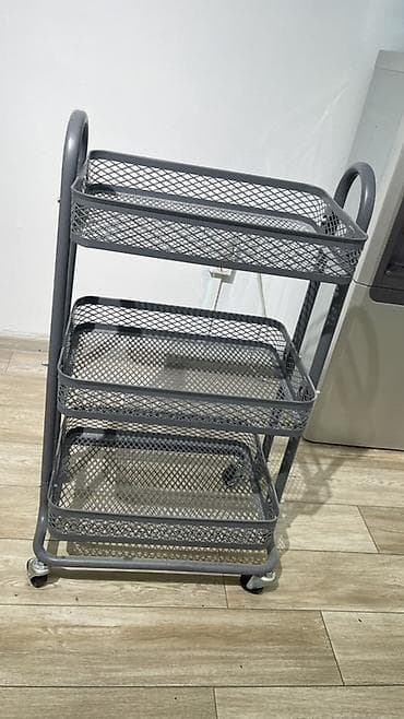 витринные полки б у: Тележка-органайзер на колесах, Железо — 2