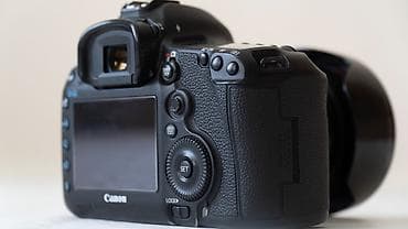 samsung galaxy tab s10: Canon 5d mark 3. В комплекте есть зарядка и доп батарейка. Продается — 3