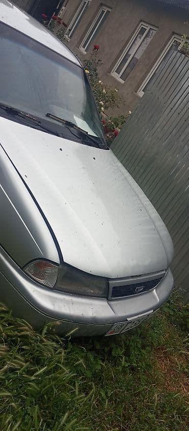 обмен на авто с доплатой: Daewoo Nexia: 2002 г., 1.5 л, Механика, Бензин — 2