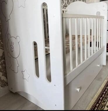 Манеж на маятнике (можно укачивать), с матрасом детским ортопедическим