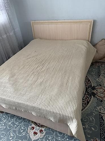 кровать двухспалка: Двуспальная кровать, С матрасом, длина - 200 см — 1