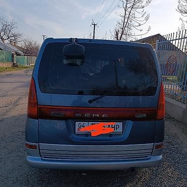 Nissan Serena: 2001 г., Автомат, Бензин, Минивэн — 1