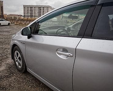 highlander 2003: Toyota Prius: 2012 г., Вариатор, Гибрид, Лифтбек — 6