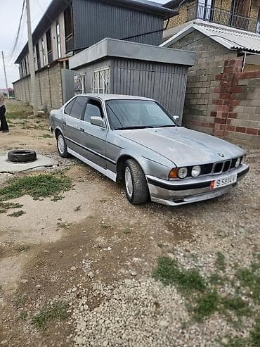 fix jixf: BMW 525: 1989 г., 2 л — 3
