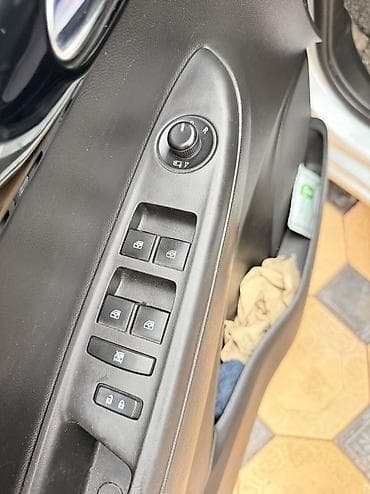 spark premier: Chevrolet Spark: 2017 г., 1 л, Автомат, Бензин, Хэтчбэк — 10