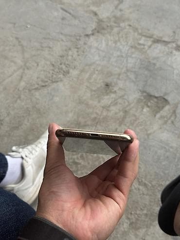 macbook 2012 pro: IPhone 11 Pro Max, Б/у, 256 ГБ, Золотой, Чехол, 100 % — 4