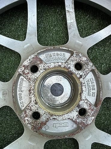 разболтовка 5 100: 16 диски 4-100. Привозные из Японии. 7jj et 43 — 4