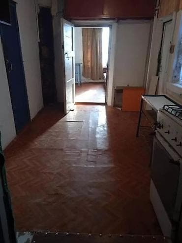 flat rent: 40 м², 3 комнаты, Парковка, Подвал, погреб, Забор, огорожен — 3