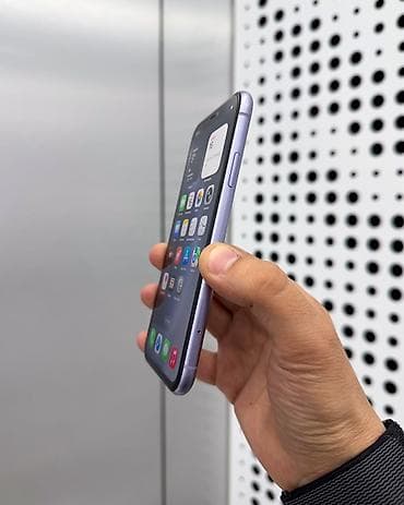 iphone 11 цена бу: IPhone 11, Б/у, 64 ГБ, Защитное стекло, Чехол, В рассрочку, 83 % — 3