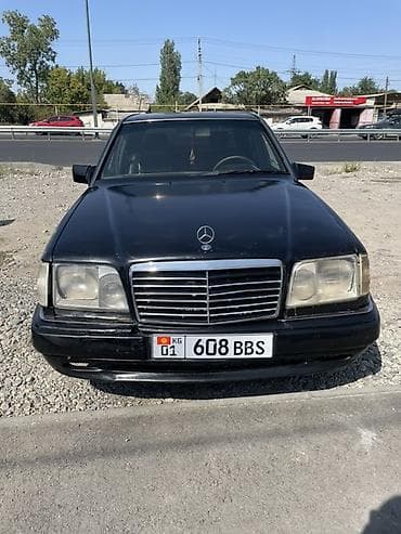 Mercedes-Benz W124: 1993 г., 2.8 л, Механика, Бензин, Седан