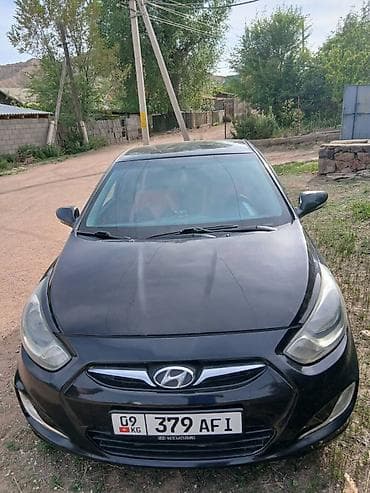 саляри: Hyundai Solaris: 2013 г., 1.6 л, Автомат, Бензин, Седан — 2