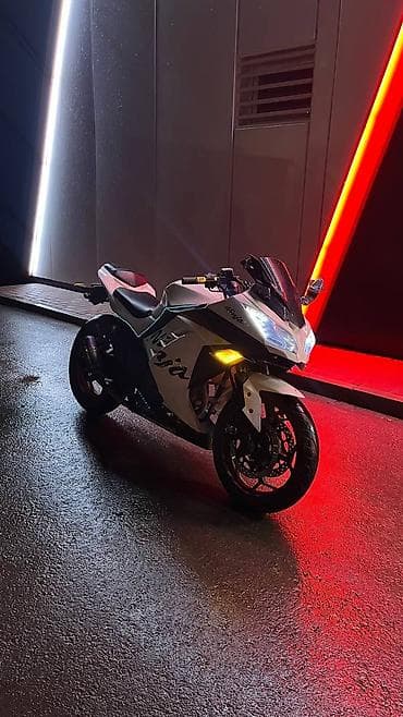 мотоцик: Спортбайк Kawasaki, 250 куб. см, Бензин, Взрослый, Б/у — 1