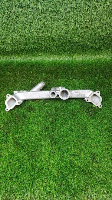 блок предохранителей: Патрубок системы охлаждения 2003 Оригинальный номер: Бренд: BMW X5 — 2