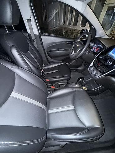 subaru 2020: Chevrolet Spark: 2018 г., 1 л, Автомат, Бензин, Хэтчбэк — 7