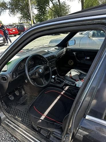 mini cuper: BMW 5 series: 1992 г., 2.5 л, Механика, Бензин, Седан — 5