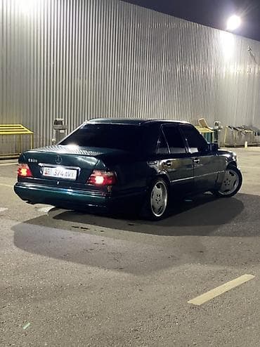 сабля на мерседес 124: Mercedes-Benz W124: 1995 г., 3.2 л, Автомат, Бензин, Седан — 4