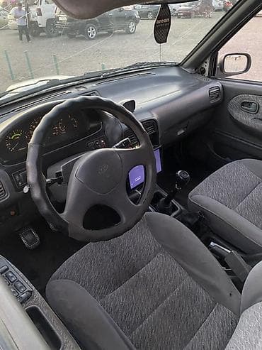 стрим левый руль: Kia Sportage: 1998 г., 2 л, Механика, Дизель, Внедорожник — 6