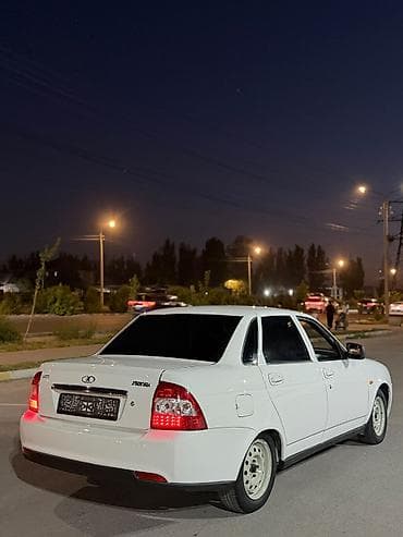ВАЗ (ЛАДА) Priora: 2016 г., 1.6 л, Кол менен иштөөчү, Бензин, Седан — 4